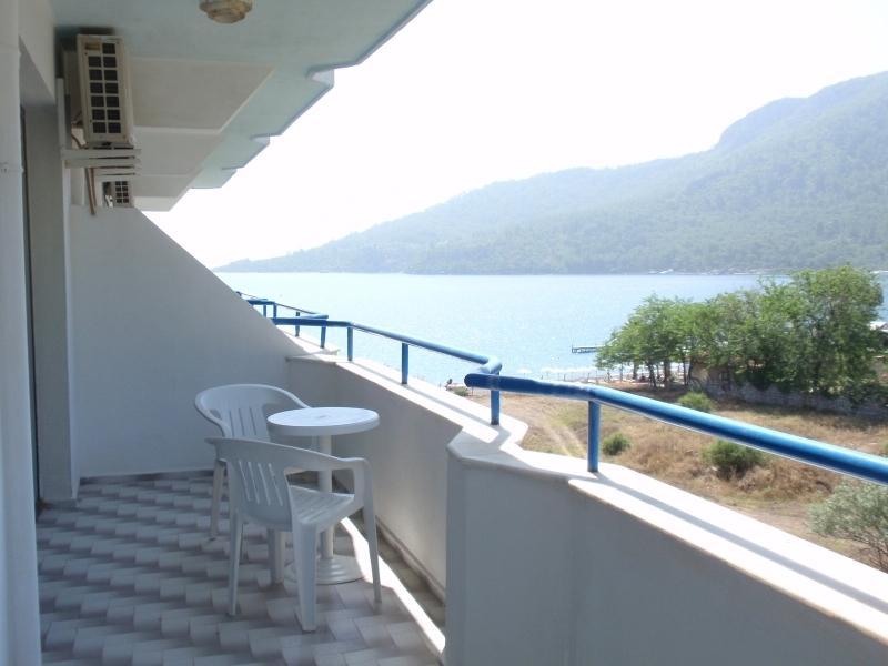 Verano Beach Hotel İçmeler Habitación foto